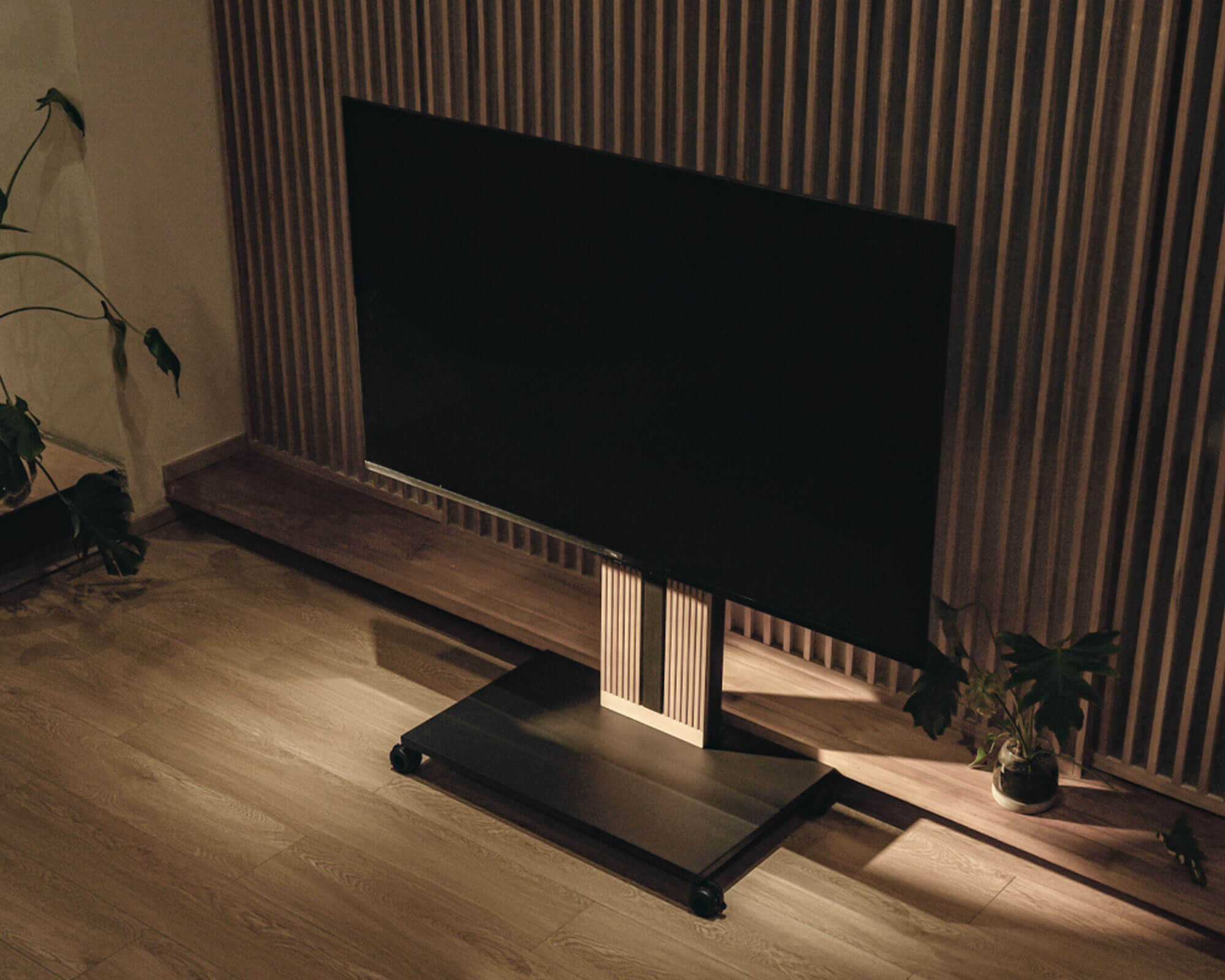 ZEN Floor TV Stand FT65